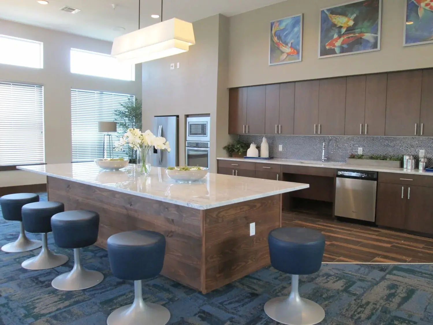 Austin Coastal Clubhouse — gallery image 6
