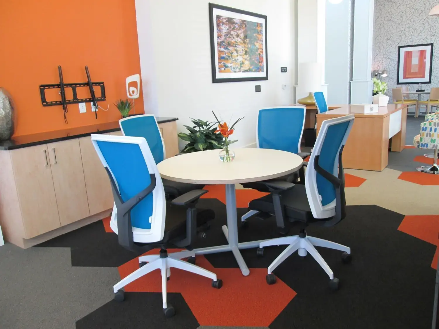 Austin Color-Block Amenity Center — gallery image 5